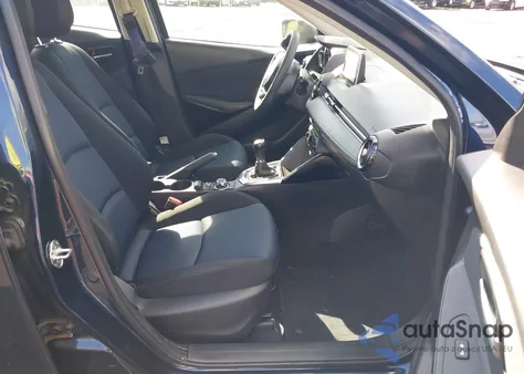 2016 Scion Ia z USA, uszkodzony, nr VIN 3MYDLBZV2GY138482